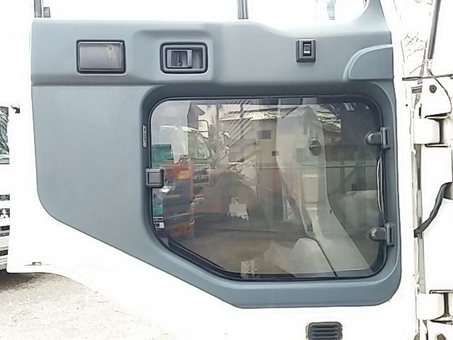 UDトラックス（日産） ビッグサム 大型 ウィング KL-CG48L(8801) 59枚目