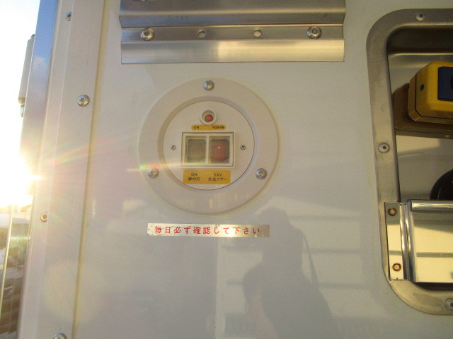 日野 レンジャー 小型 冷蔵冷凍バン 2PG-FD2ABG(108130) 35枚目