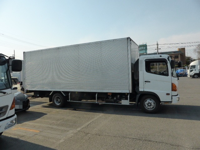日野 レンジャー 中型 バン PB-FC6JKFA(2928) 3枚目