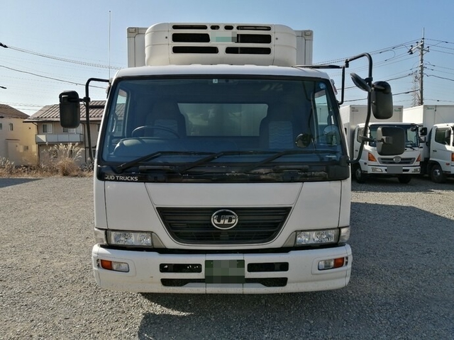 UDトラックス（日産） コンドル 中型 冷蔵冷凍バン BDG-MK36C(5466) 2枚目