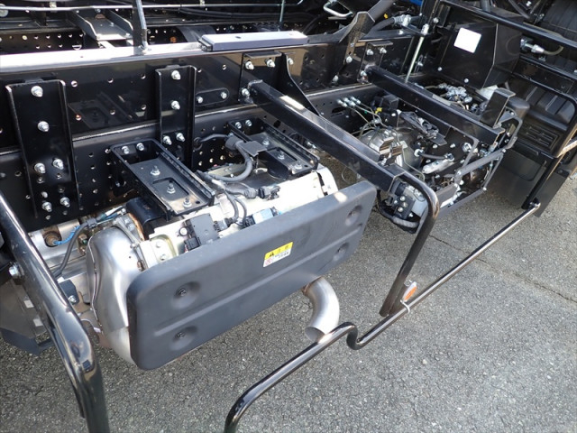 いすゞ フォワード 中型 コンテナ専用車 2RG-FRR90S4(113980) 25枚目