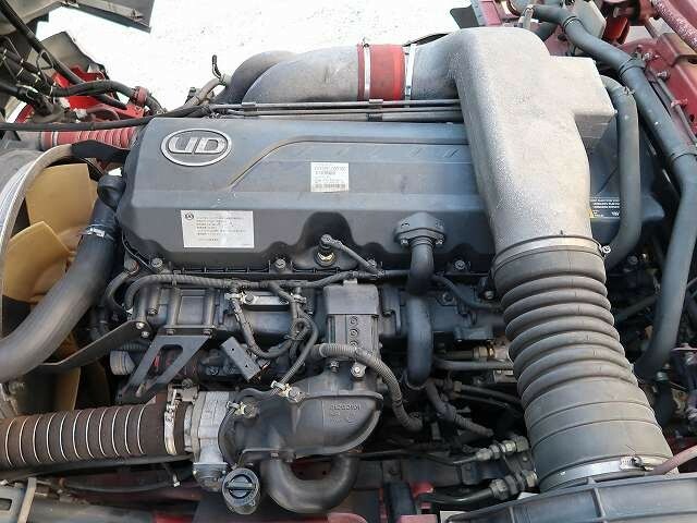 UDトラックス（日産） クオン 大型 ウィング LKG-CG5ZE(40972) 12枚目