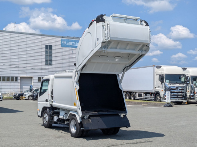 三菱ふそう キャンター 小型 塵芥車（プレス式） 2RG-FEAV0(108608) 32枚目