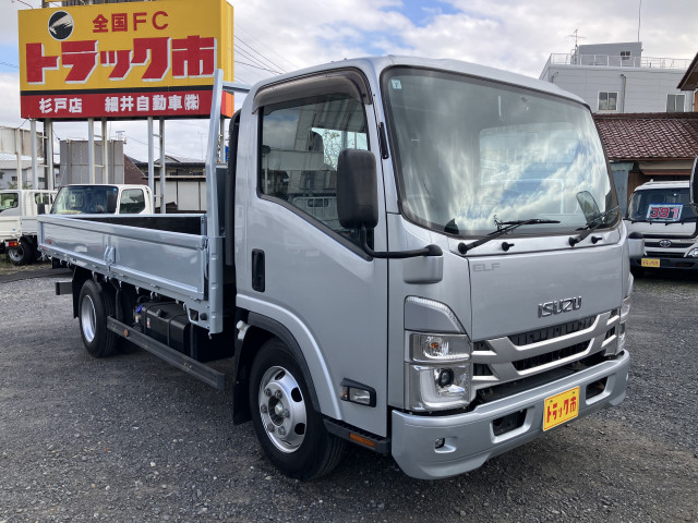 いすゞ エルフ 小型 平ボディ 2RG-NPR88YN(113267) 11枚目