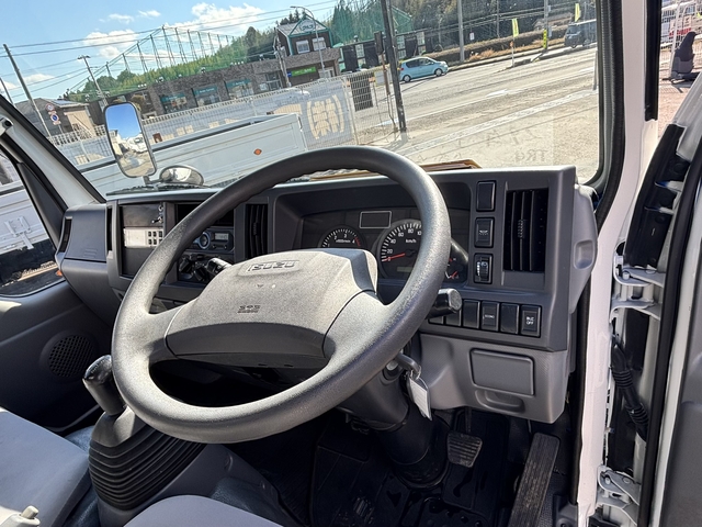いすゞ エルフ 小型 冷蔵冷凍バン TRG-NHR85AN(107839) 51枚目