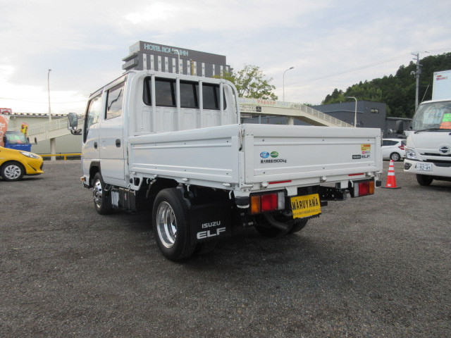 いすゞ エルフ 小型 Wキャブ 2RG-NJS88A(111653) 3枚目