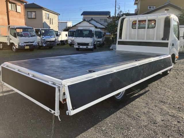 日野 デュトロ 小型 平ボディ 2RG-XZU710M(112657) 20枚目