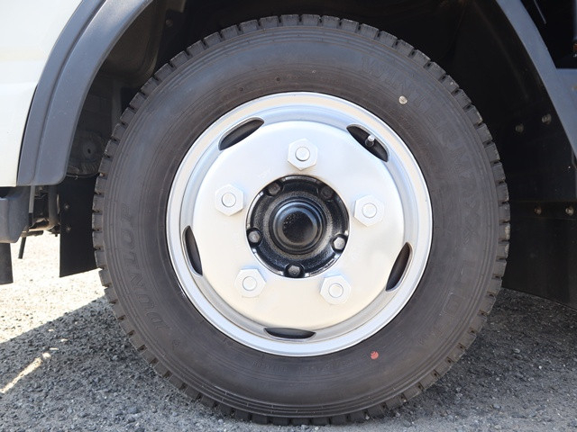 三菱ふそう キャンター 小型 平ボディ 2RG-FBA20(109323) 24枚目