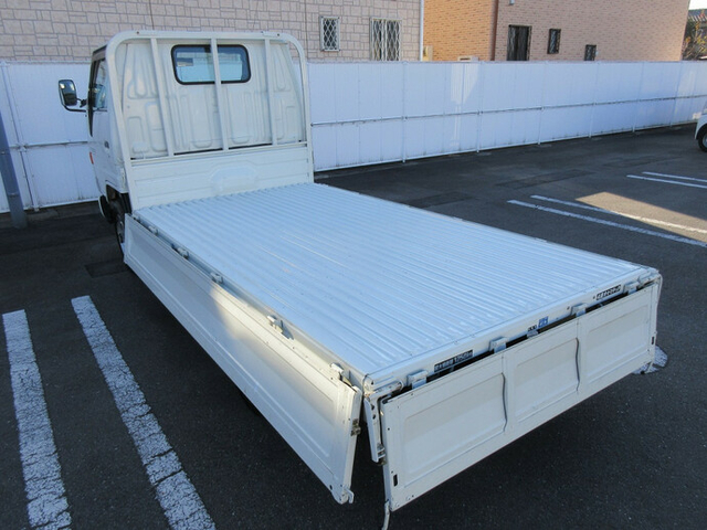 トヨタ トヨエース 小型 平ボディ KC-LY161(7684) 9枚目