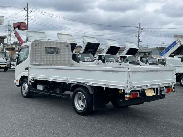 日野 デュトロ 小型 平ボディ 2RG-XZU655M(111637) 7枚目