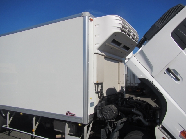 UDトラックス（日産） コンドル 中型 冷蔵冷凍バン TKG-MK38L(7337) 39枚目