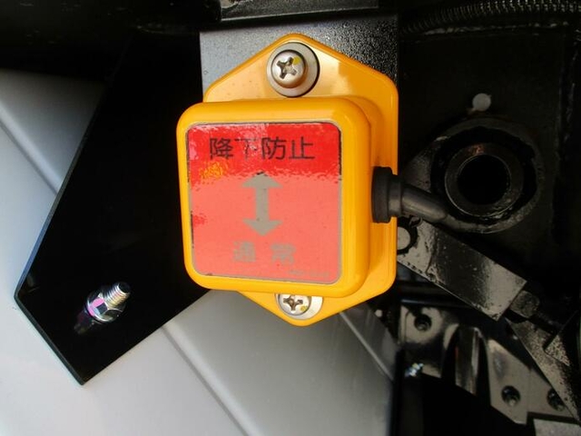三菱ふそう キャンター 小型 塵芥車（回転式） 2PG-FEAV0(11577) 14枚目
