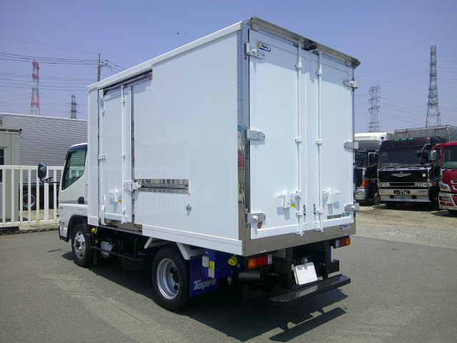 三菱ふそう キャンター 小型 冷蔵冷凍バン 2RG-FBAVO(108474) 7枚目
