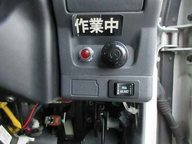 いすゞ エルフ 小型 幌車（ウィング式） PB-NKR81A(7712) 31枚目