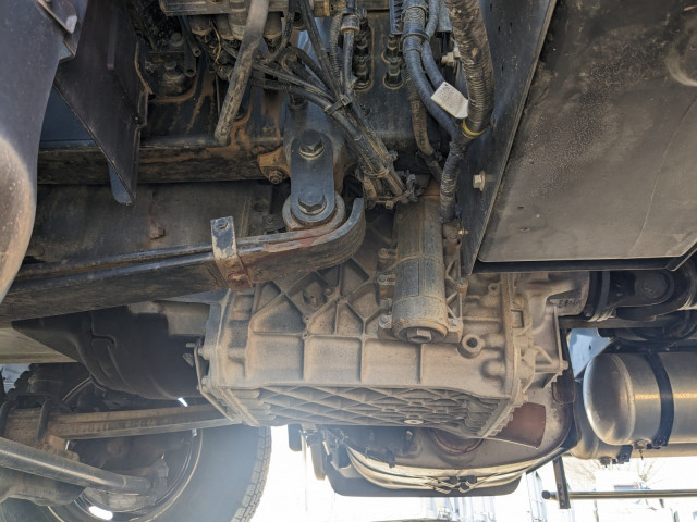 UDトラックス（日産） クオン 大型 平ボディ 2RG-CW5FL(105301) 21枚目
