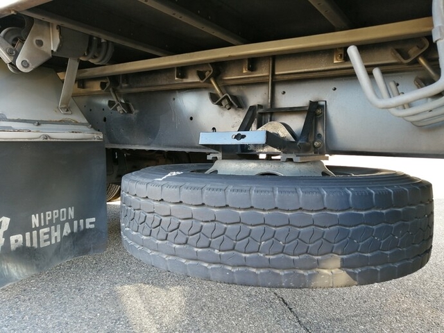 UDトラックス（日産） ビッグサム 大型 ウィング KL-CD48B(4826) 43枚目
