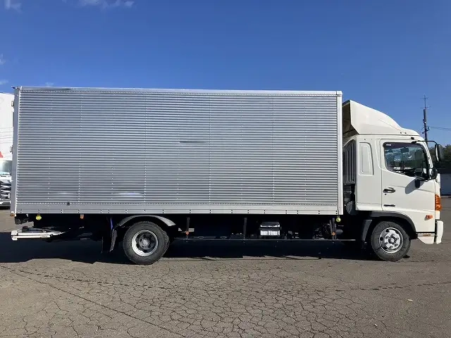 日野 レンジャー 中型 バン TKG-FD9JKAA(112795) 4枚目