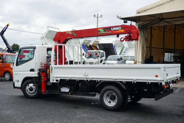 三菱ふそう キャンター 小型 平ボディ（クレーン付） 2RG-FEAV0(105888) 7枚目