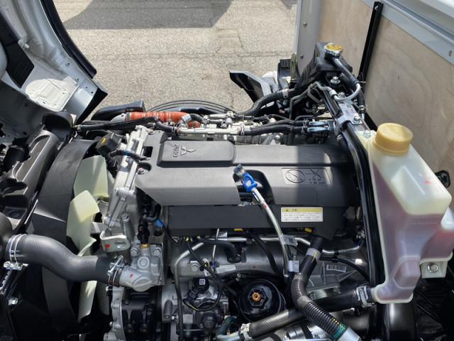 三菱ふそう キャンター 小型 平ボディ 2RG-FEAV0(107400) 11枚目