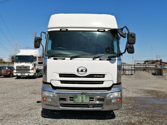 UDトラックス（日産） クオン 大型 トラクタ QKG-GK5XAB(5625) 13枚目