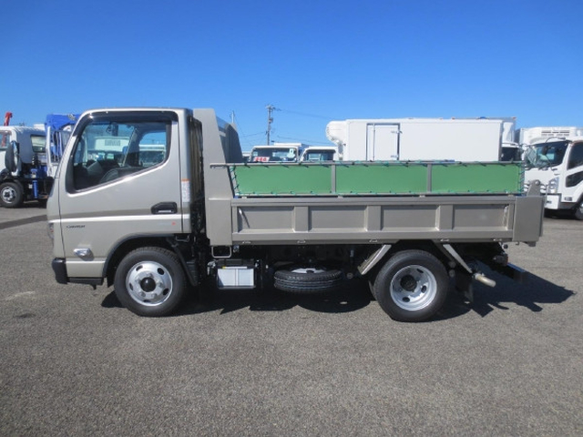 三菱ふそう キャンター 小型 土砂ダンプ 2RG-FBA60(112524) 9枚目