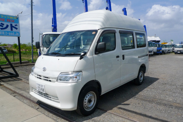 トヨタ タウンエース 小型 バン 5BF-S403M(105310) 1枚目