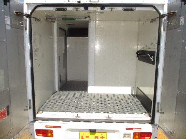 ダイハツ ハイゼット 軽 冷蔵冷凍バン EBD-S500P(109812) 4枚目