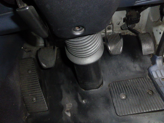 日野 プロフィア 大型 トラクタ BDG-SH1AHXG(3090) 21枚目
