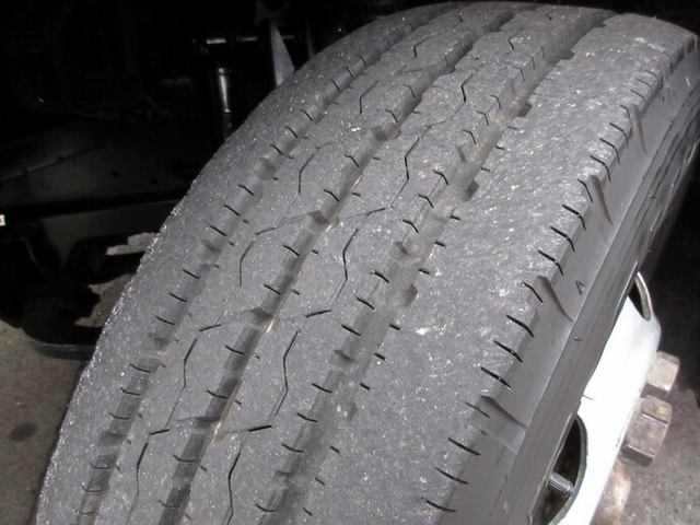 いすゞ エルフ 小型 幌車（ウィング式） KR-NPR81LAR(9233) 27枚目