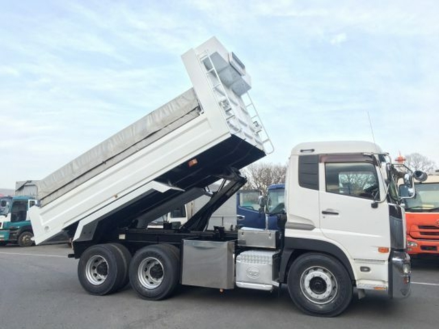 Nissan UD quon Large Dump (L-shaped gate) QKG-CW5XL(8778) 1枚目