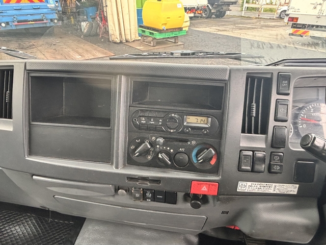 いすゞ エルフ 小型 塵芥車（プレス式） TKG-NPR85YN(107764) 78枚目