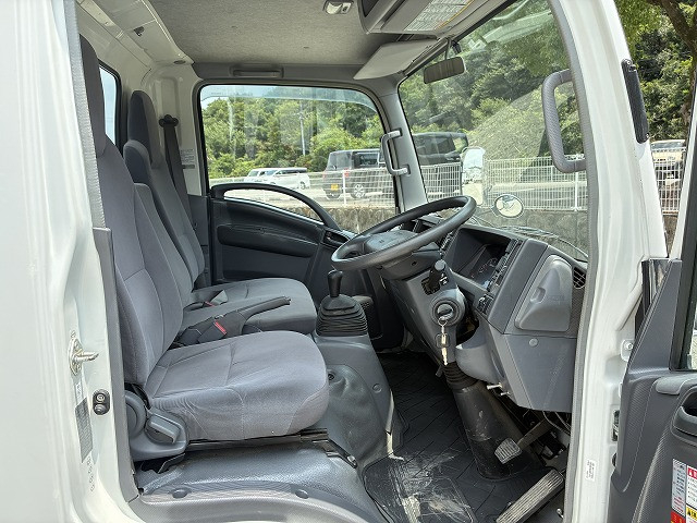 マツダ タイタン 小型 平ボディ（クレーン付） BDG-LMR85AR(110190) 33枚目