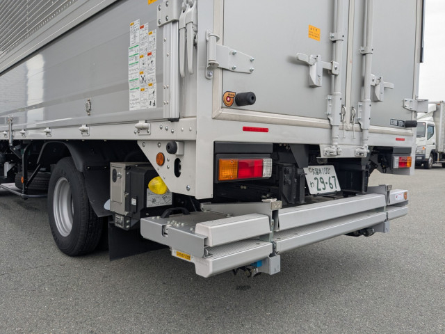 Mitsubishi Fuso canter Small Wing body 2RG-FEB50(107081) 5枚目