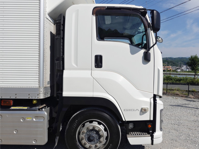 いすゞ ギガ 大型 冷蔵冷凍バン 2PG-CYL77CZ(111028) 7枚目