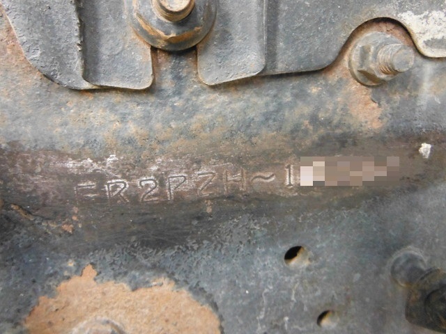日野 プロフィア 大型 平ボディ（クレーン付） KL-FR2PZHA(1929) 14枚目