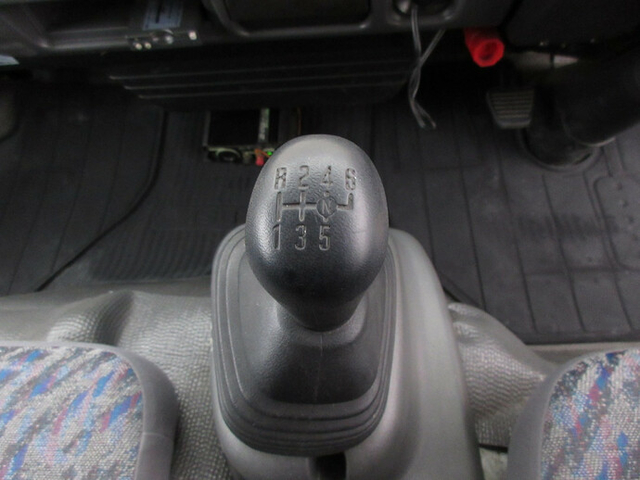 いすゞ エルフ 小型 幌車（ウィング式） KR-NPR81LAR(9233) 39枚目