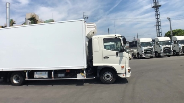 日野 レンジャー 中型 冷蔵冷凍バン 2KG-FD2ABG(34612) 30枚目