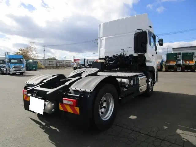 いすゞ ギガ 大型 トラクタ 2RG-EK5DAD(106886) 5枚目