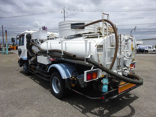 UDトラックス（日産） コンドル 増トン バキュームカー/糞尿車 KL-PK262FZ(109609) 3枚目