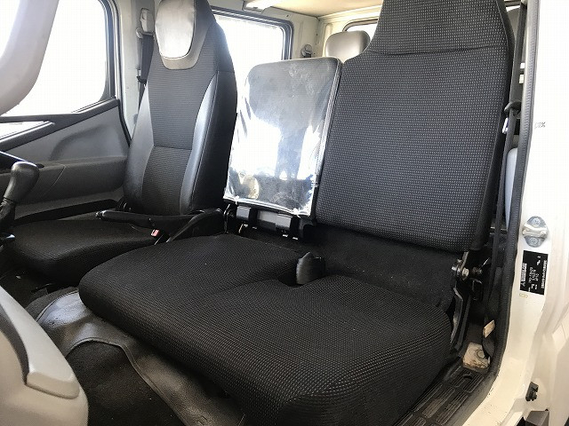 三菱ふそう キャンター 小型 Wキャブ TPG-FBA20(113913) 33枚目
