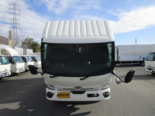 日野 デュトロ 小型 バン 2WG-XZU713N(111501) 13枚目