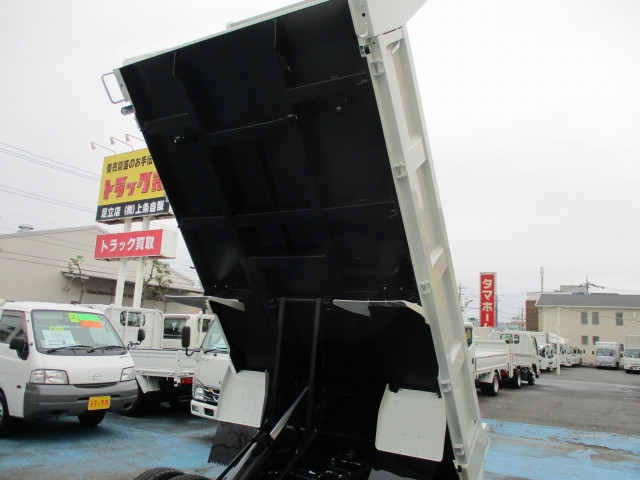 三菱ふそう キャンター 小型 土砂ダンプ 2RG-FBA60(111648) 12枚目