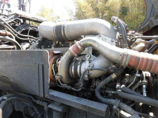 UDトラックス（日産） クオン 大型 トラクタ ADG-GK4XAB(11313) 50枚目