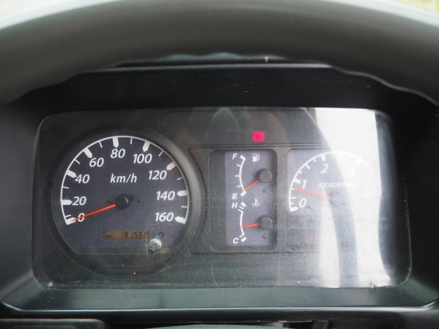 UDトラックス（日産） コンドル 小型 平ボディ（クレーン付） PB-BPS81AR(109528) 49枚目