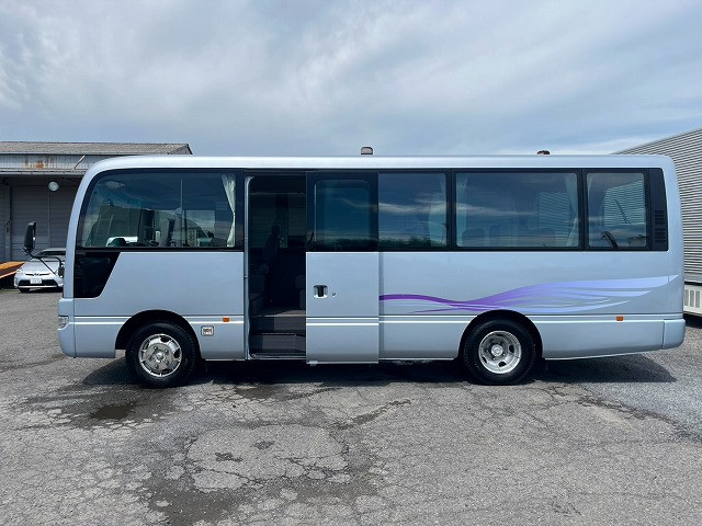 日産自動車 シビリアン 中型 バス ABG-DJW41(111600) 9枚目