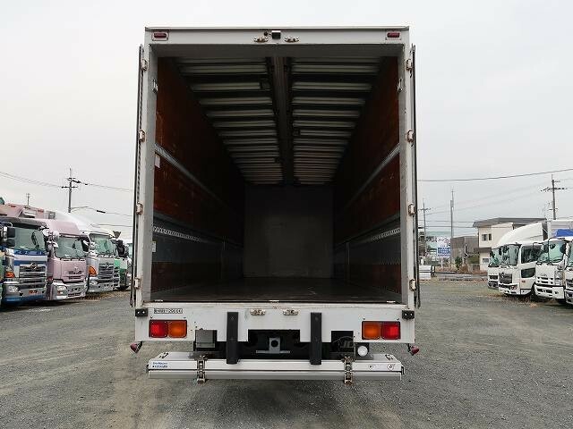 UDトラックス（日産） クオン 大型 ウィング QKG-CD5ZA(38807) 5枚目
