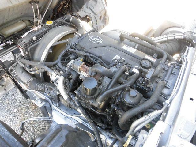 UDトラックス（日産） コンドル 増トン 冷蔵冷凍バン SKG-LK39C(11454) 9枚目