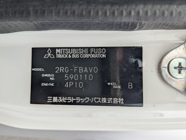 三菱ふそう キャンター 小型 バン 2RG-FBAV0(112007) 42枚目