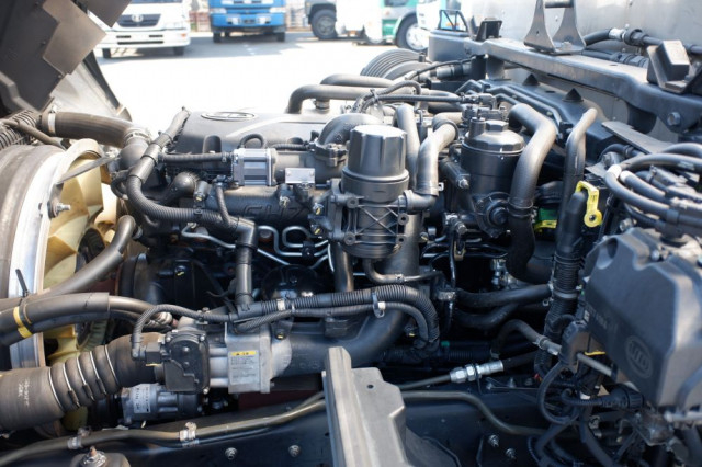 UDトラックス（日産） コンドル 増トン 冷蔵冷凍バン QKG-PK39LH(78550) 17枚目