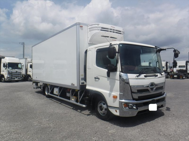 日野 レンジャー 中型 冷蔵冷凍バン 2KG-FD2ABG(112464) 4枚目